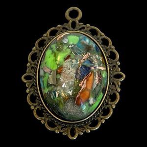 Vintage Stone Pendant Multi Color